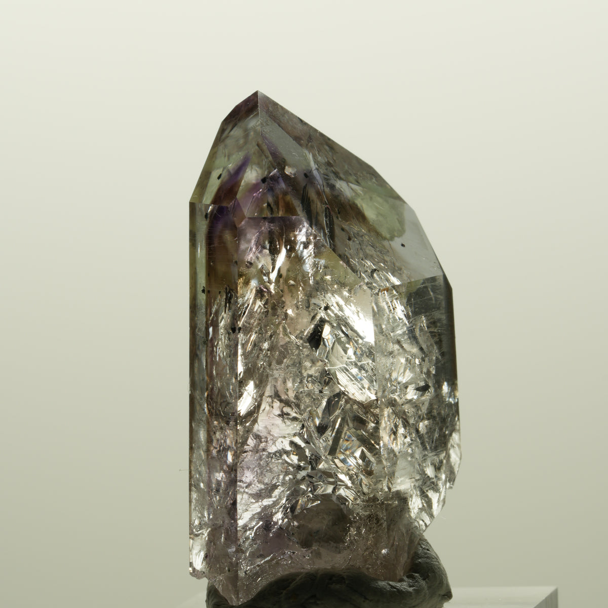 Skelett Phantom Amethyst mit Analcim, Prehnit, Hämatit Streep Mine, Namibia 43*23*16mm #15042