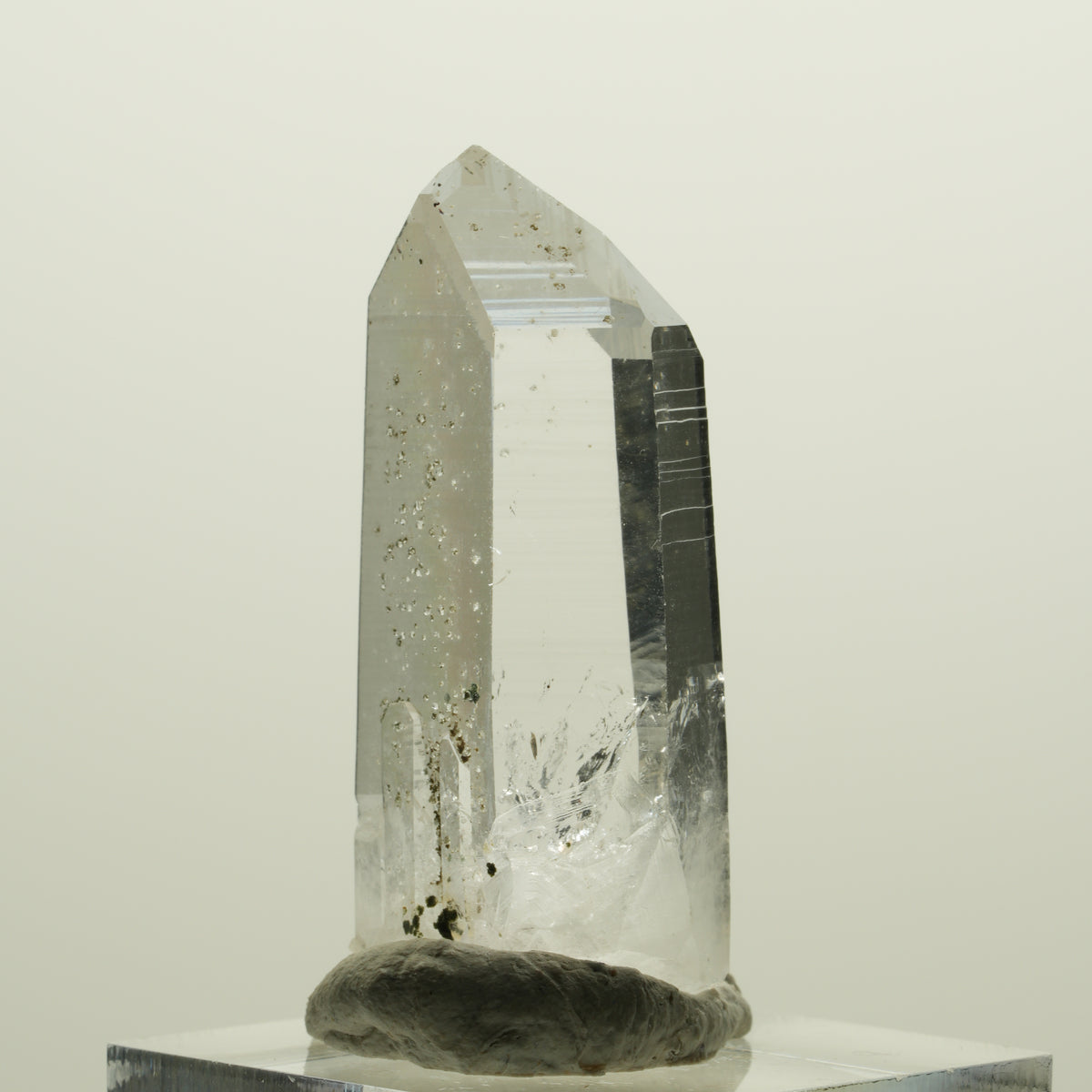 Lemurian Phantom Rauchquarz mit Analcim, Hämatit Streep Mine, Namibia 40*17*12mm #15064