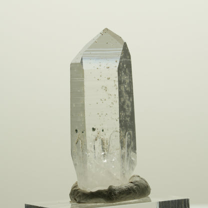 Lemurian Phantom Rauchquarz mit Analcim, Hämatit Streep Mine, Namibia 40*17*12mm #15064