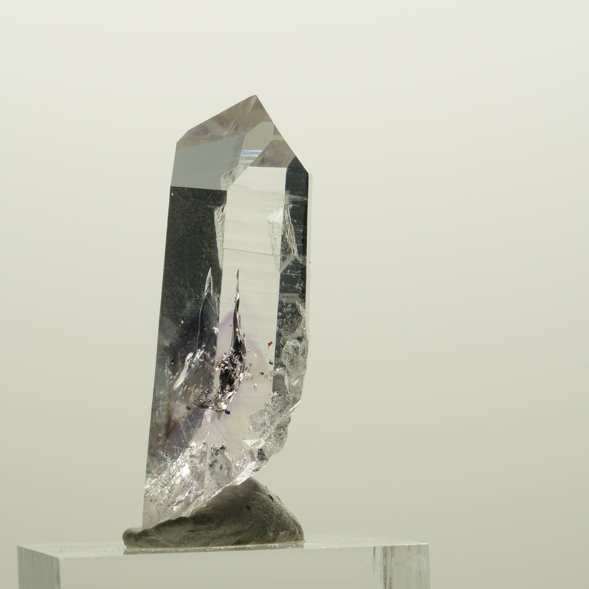 Lemurian Skelett Phantom Amethyst mit Hämatit Streep Mine, Namibia 38*14*11mm #15074