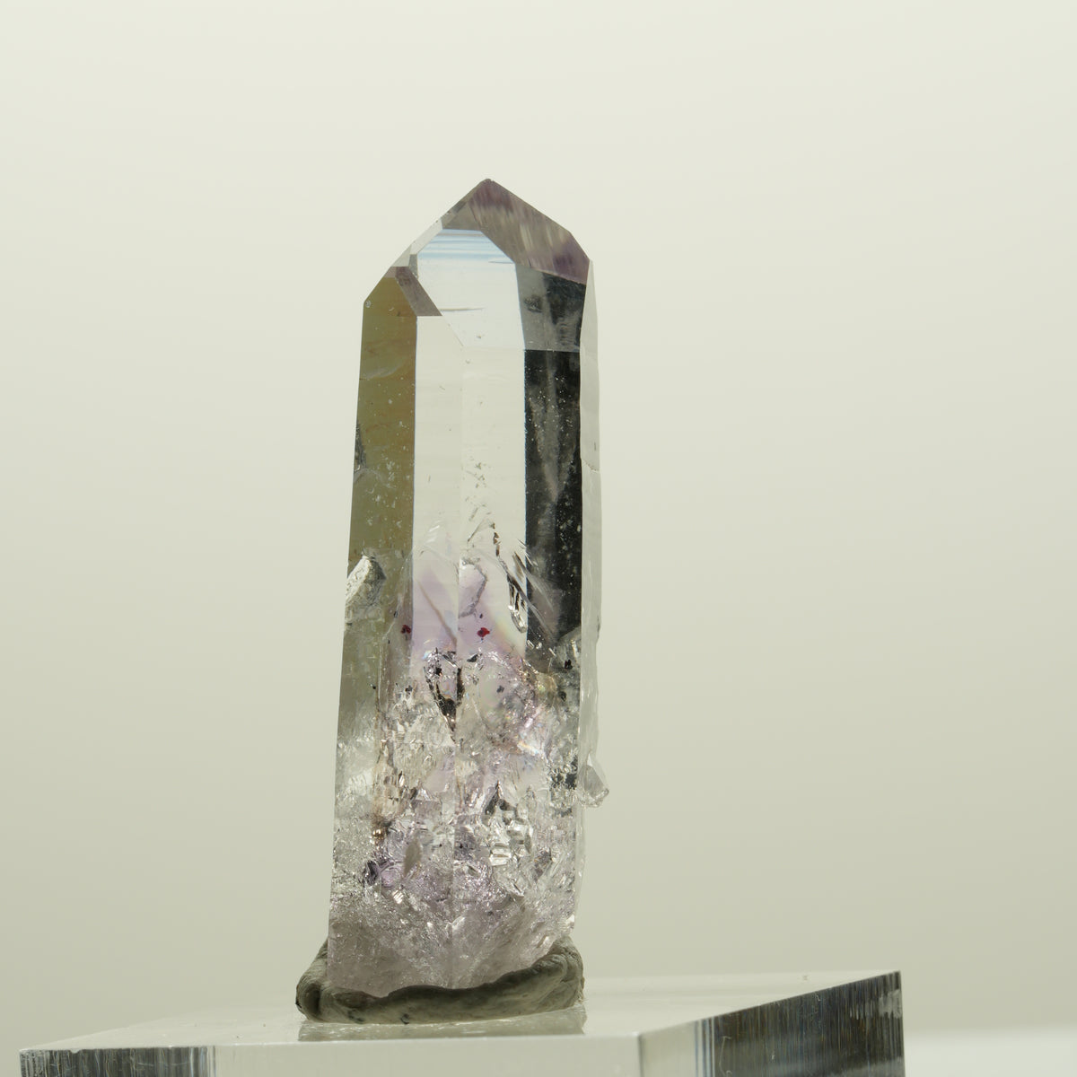 Lemurian Skelett Phantom Amethyst mit Hämatit Streep Mine, Namibia 38*14*11mm #15074