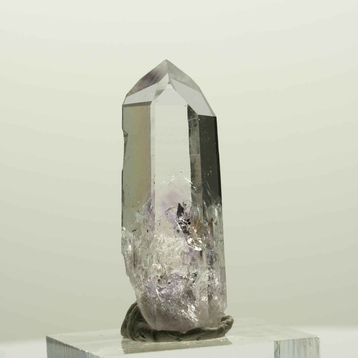 Lemurian Skelett Phantom Amethyst mit Hämatit Streep Mine, Namibia 38*14*11mm #15074