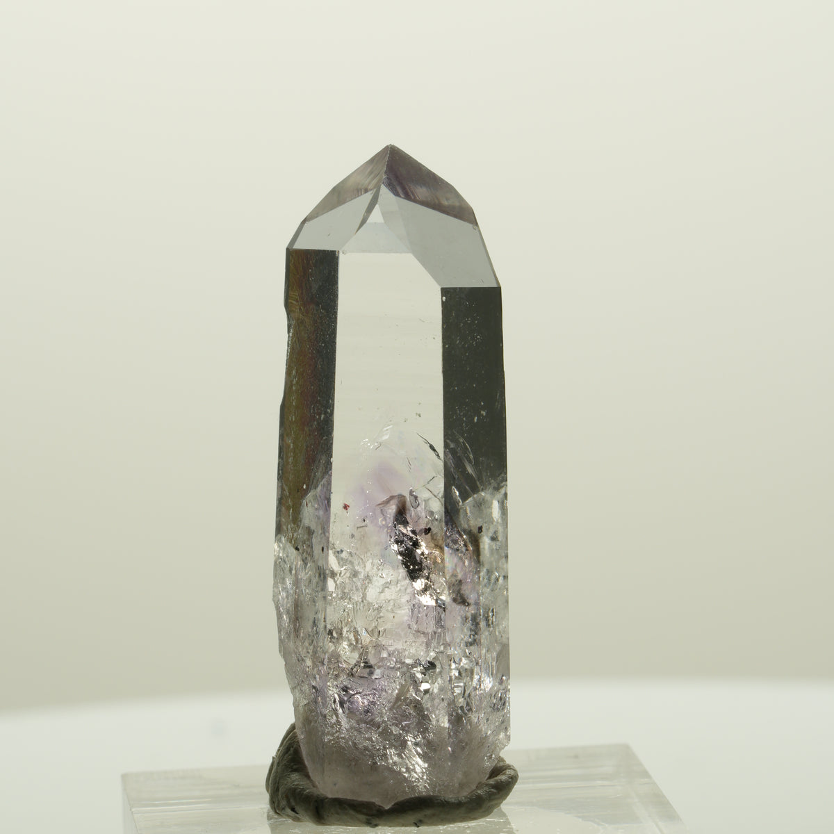 Lemurian Skelett Phantom Amethyst mit Hämatit Streep Mine, Namibia 38*14*11mm #15074