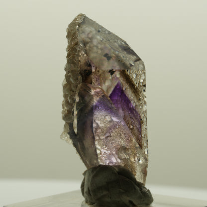 Harlekin Phantom Amethyst mit Analcim Streep Mine, Namibia 38*17*14mm #15087