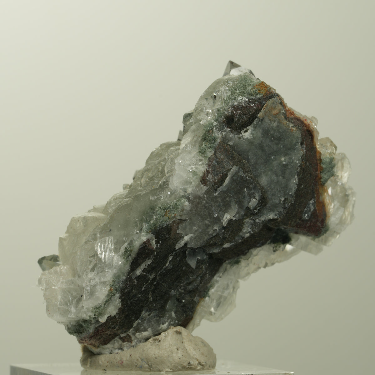Quartz, calcite, épidote en motif étoile de bouffon sur matrice Streep Mine, Namibie 43*30*21mm #15100