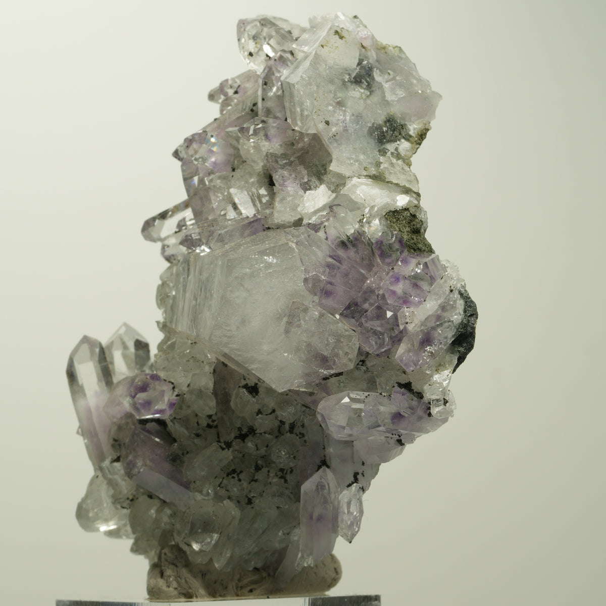 Phantom Amethyst mit Hämatit, Calcit auf Matrix Stufe Streep Mine, Namibia 73*65*29mm #15102