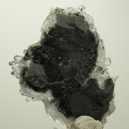 Phantom Amethyst mit Hämatit, Calcit auf Matrix Stufe Streep Mine, Namibia 73*65*29mm #15102