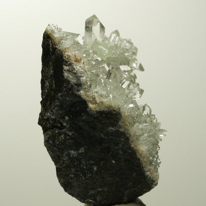 Starburst Quarz, Prehnit, Epidot auf Matrix Streep Mine, Namibia 69*52*38mm #15104