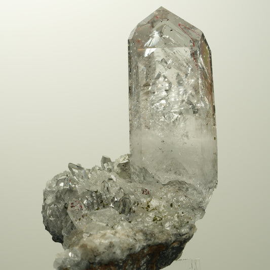 Enhydro Harlekin Quarz, Analcim, Epidot, Calcit auf Matrix Streep Mine, Namibia 73*45*57mm #15106