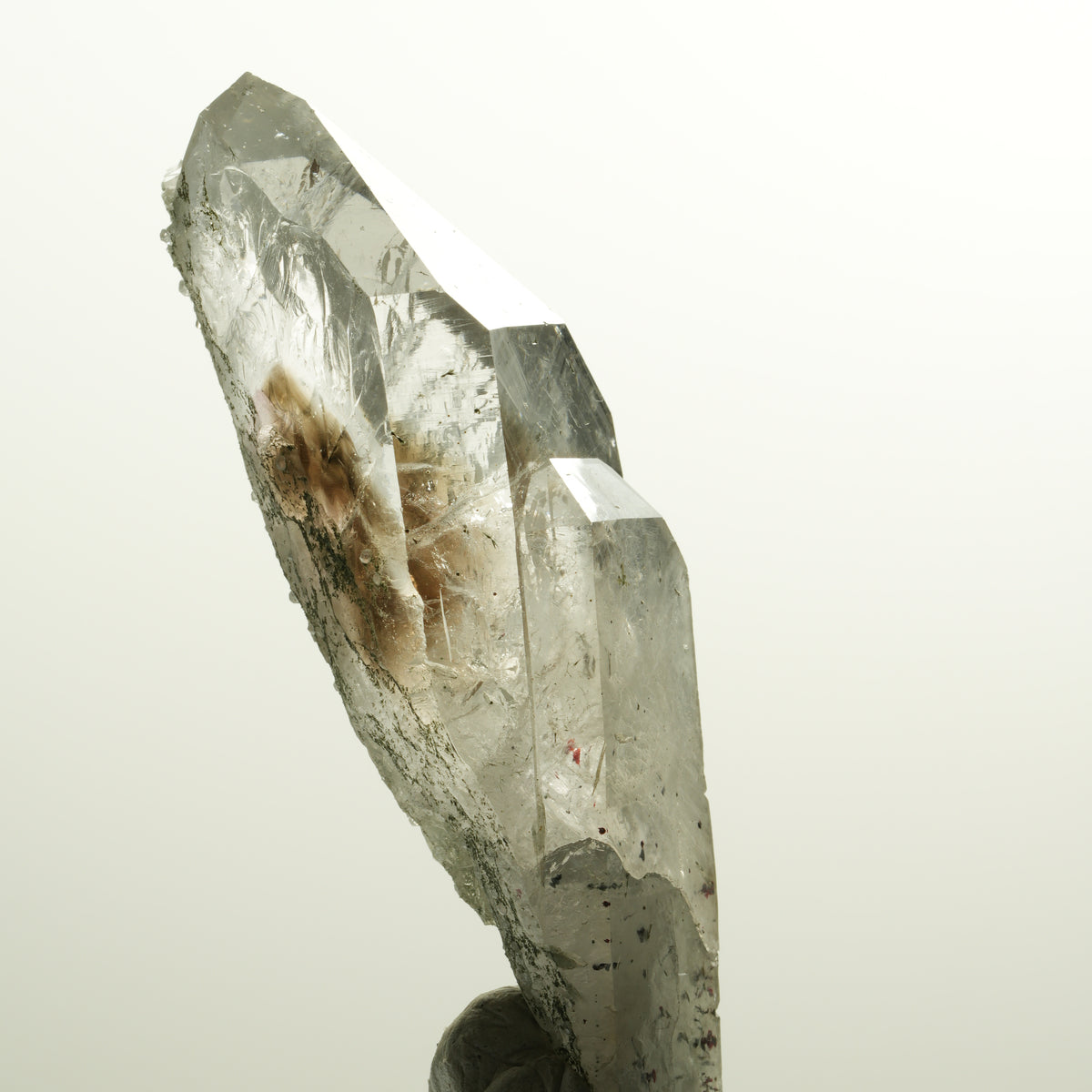 XL Harlekin Skelett Phantom Amethyst mit Analcim, Epidot Streep Mine, Namibia 88*28*25mm #15110