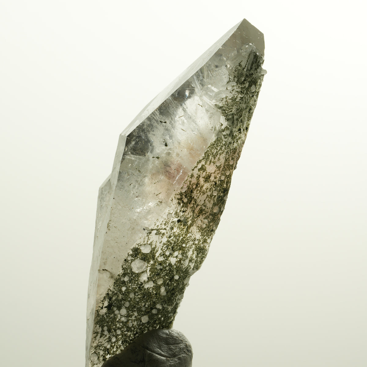 XL Harlekin Skelett Phantom Amethyst mit Analcim, Epidot Streep Mine, Namibia 88*28*25mm #15110