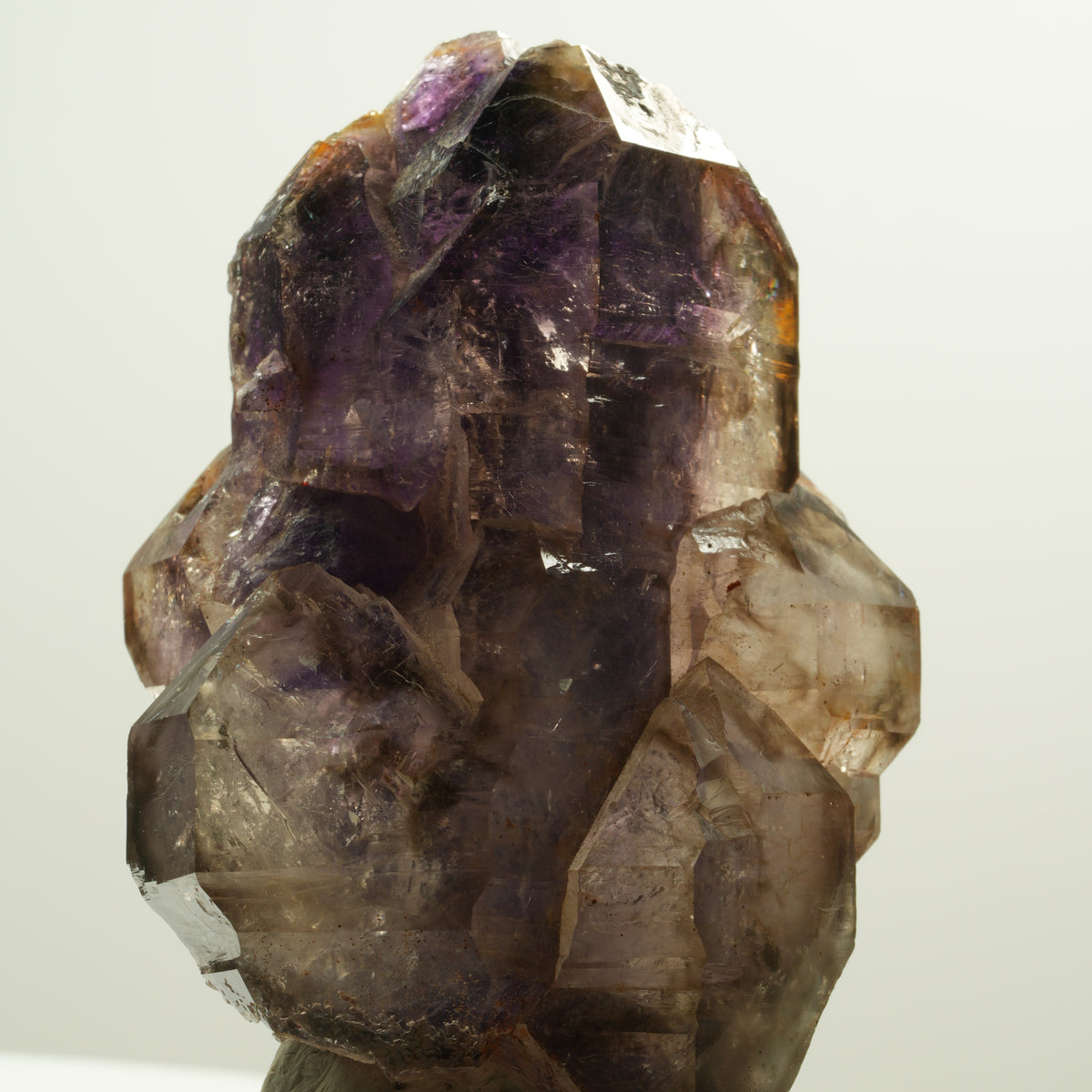 Skelett Phantom Amethyst Doppelender Zepter Gruppe Goboboseb, Namibia 66*47*47mm #15115