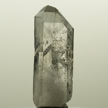 Skelett Rauchquarz mit Analcim, Hämatit, Epidot Streep Mine, Namibia 55*21*17mm #15124