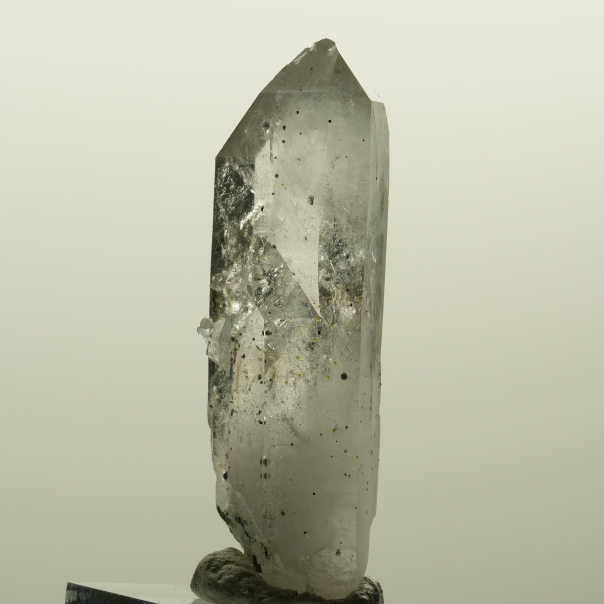 Skelett Rauchquarz mit Analcim, Hämatit, Epidot Streep Mine, Namibia 55*21*17mm #15124