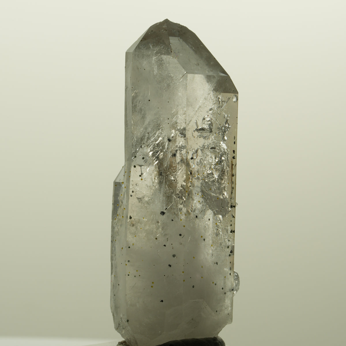 Skelett Rauchquarz mit Analcim, Hämatit, Epidot Streep Mine, Namibia 55*21*17mm #15124