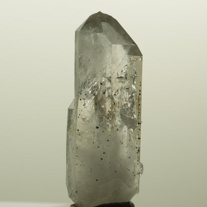 Skelett Rauchquarz mit Analcim, Hämatit, Epidot Streep Mine, Namibia 55*21*17mm #15124