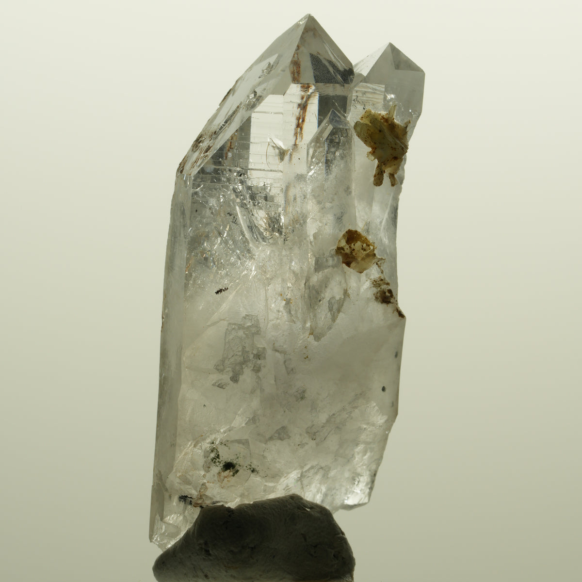Lemurian Skelett Rauchquarz mit Hämatit, Epidot Streep Mine, Namibia 56*24*19mm #15129