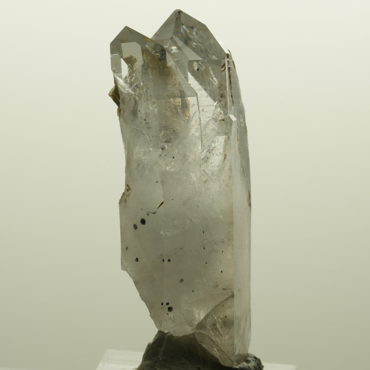 Lemurian Skelett Rauchquarz mit Hämatit, Epidot Streep Mine, Namibia 56*24*19mm #15129
