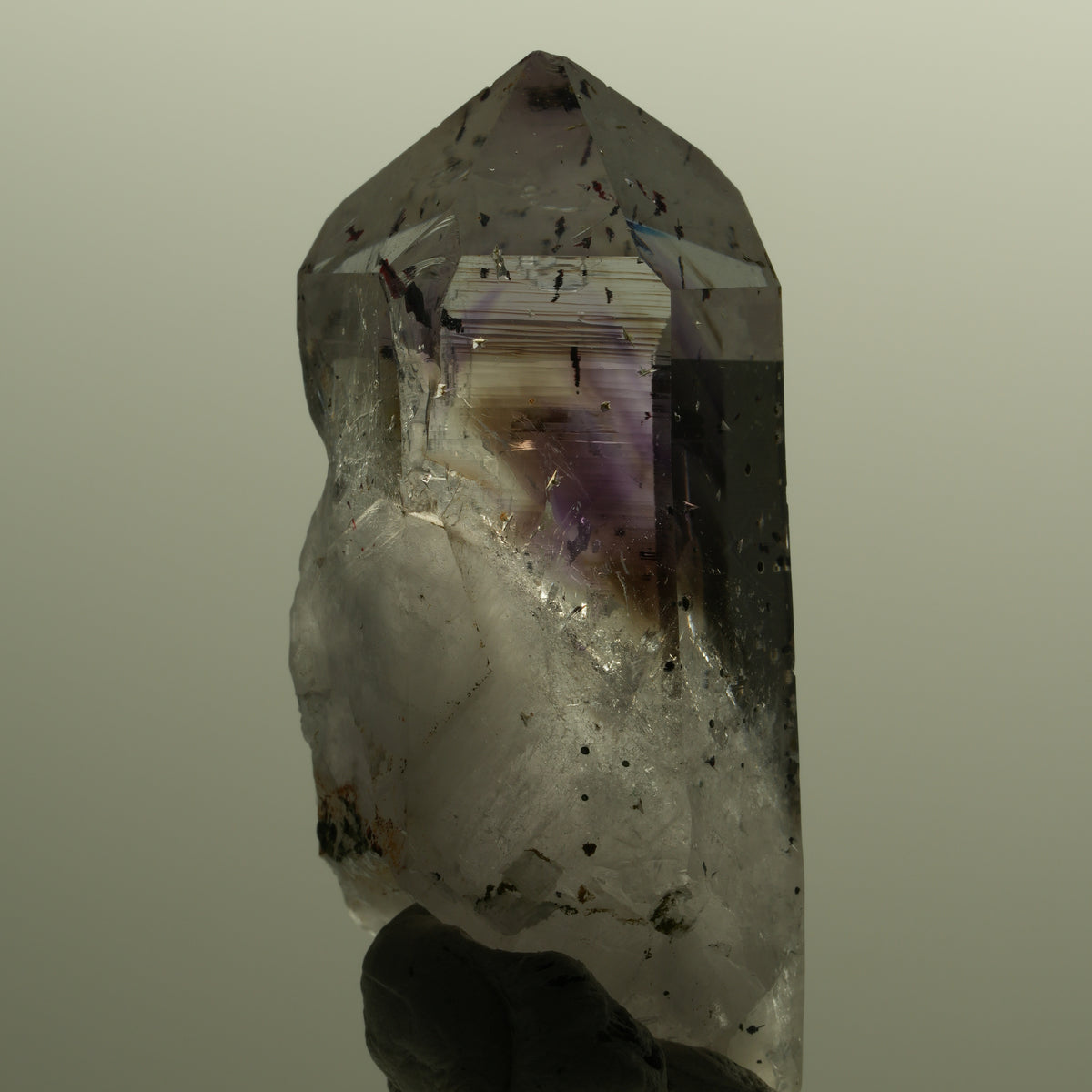 Harlekin Lemurian Phantom Amethyst mit Epidot Streep Mine, Namibia 54*26*20mm #15144