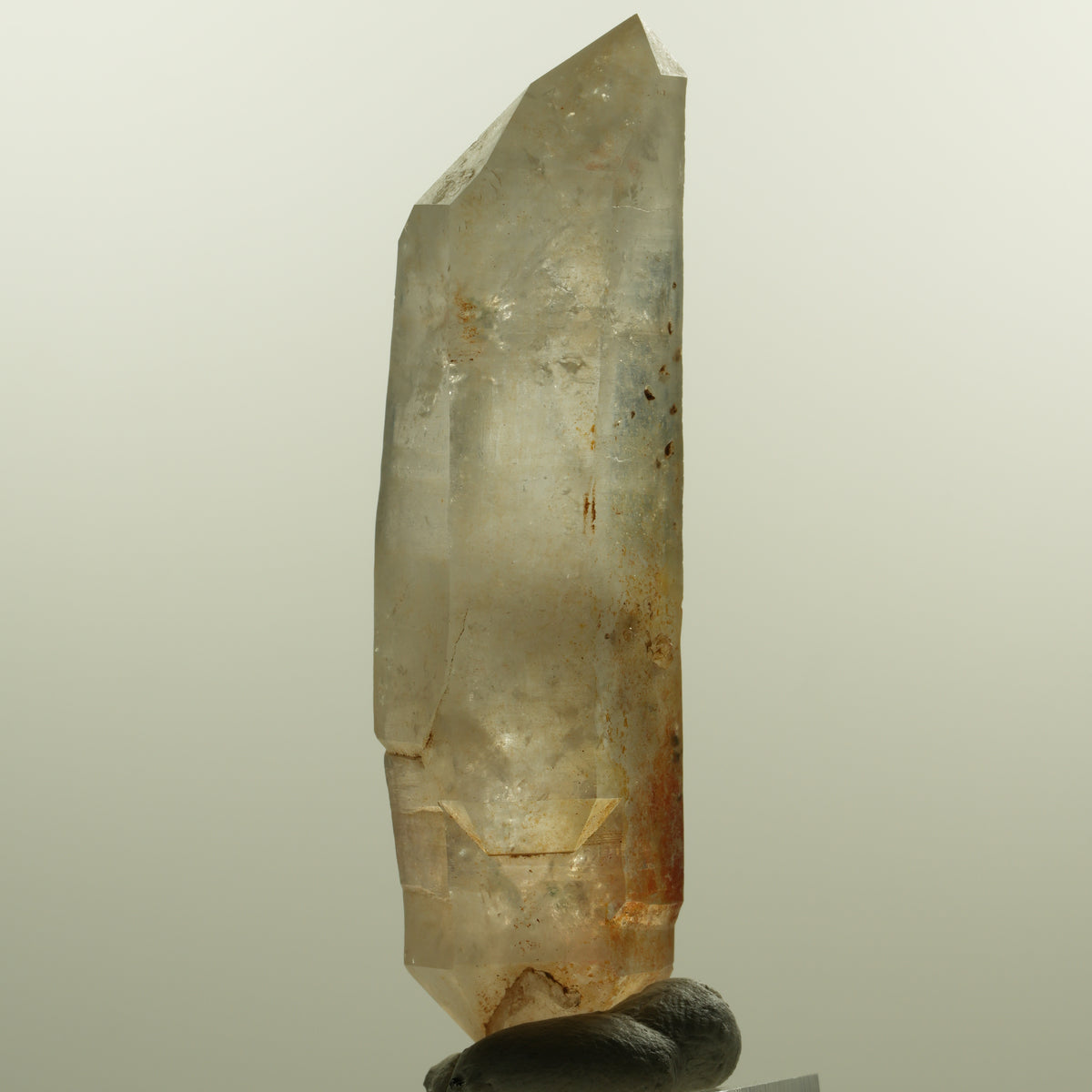 Skelett Phantom Rauchquarz Doppelender Spitze Goboboseb, Namibia 80*29*19mm #15157