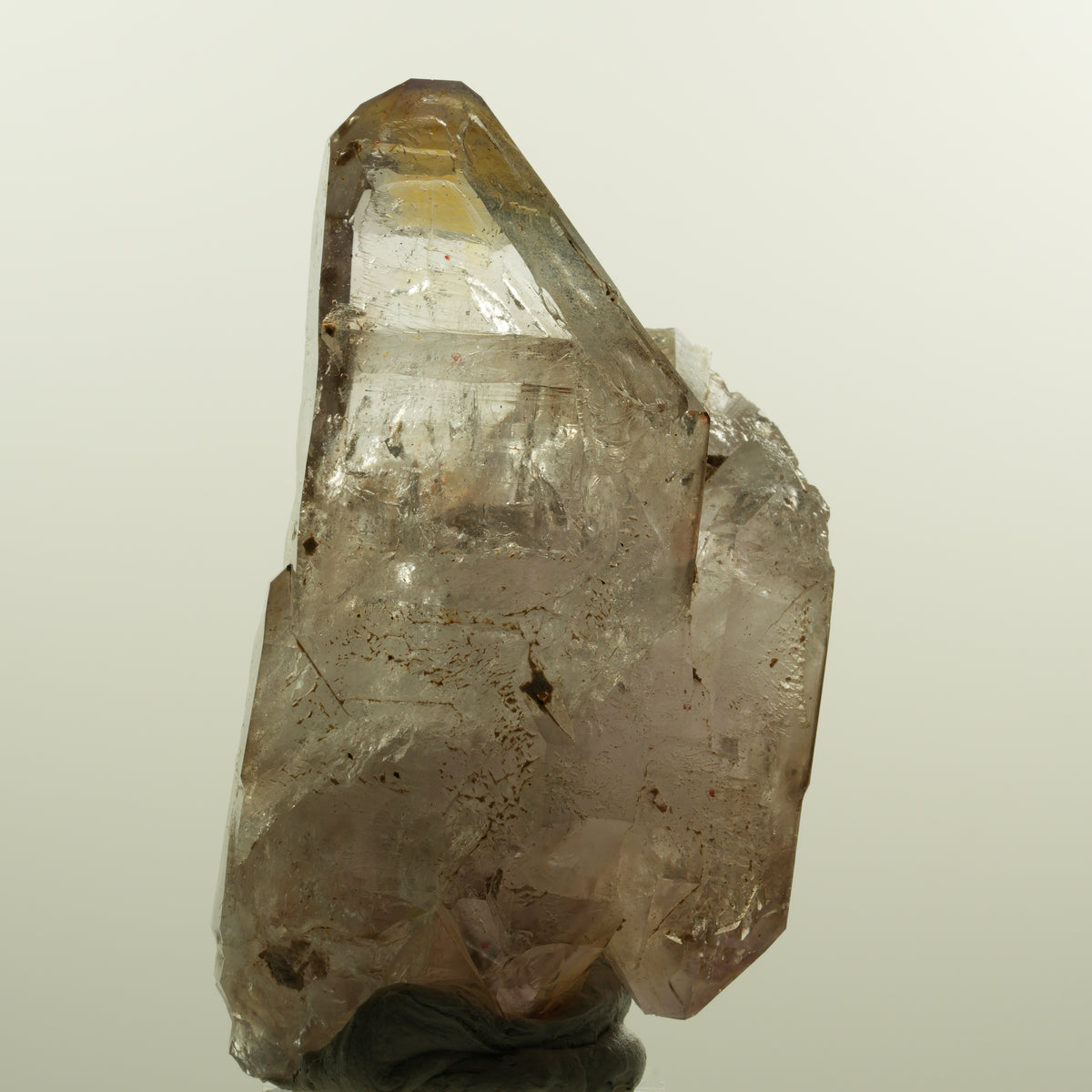 Skelett Phantom Amethyst Doppelender Gruppe Goboboseb, Namibia 75*41*41mm #15158