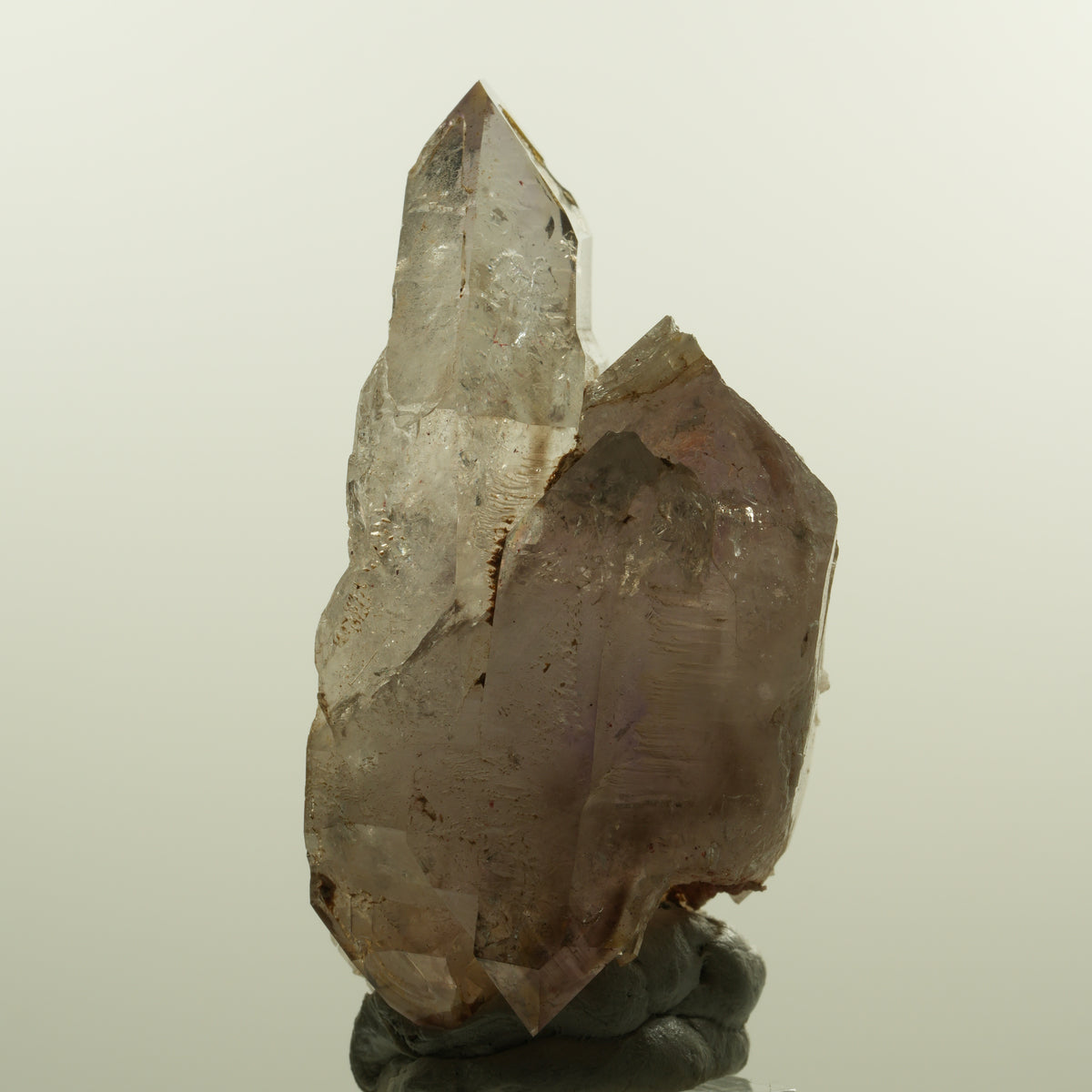 Skelett Phantom Amethyst Doppelender Gruppe Goboboseb, Namibia 75*41*41mm #15158