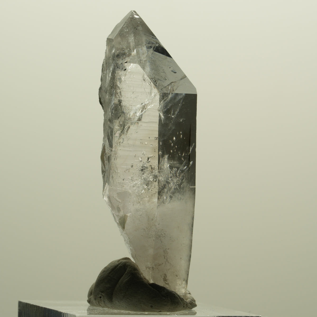 Lemurian Phantom Rauchquarz mit Epidot Streep Mine, Goboboseb Namibia 47*18*14mm #15171