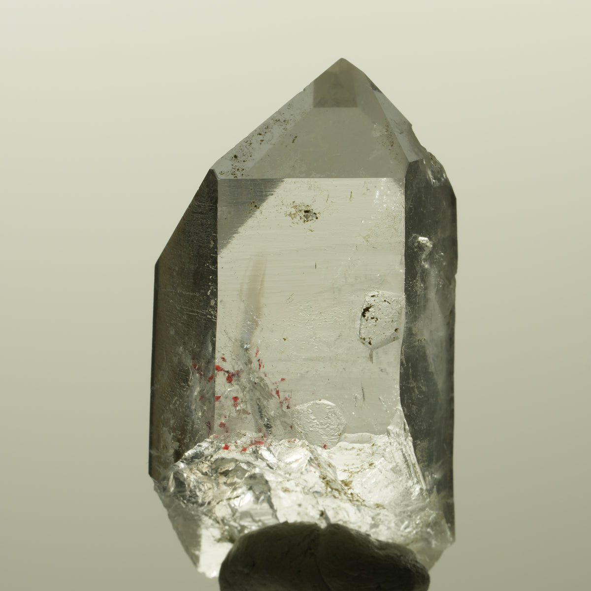 Harlekin Skelett Phantom Rauchquarz mit Epidot Streep Mine, Namibia 47*26*17mm #15200