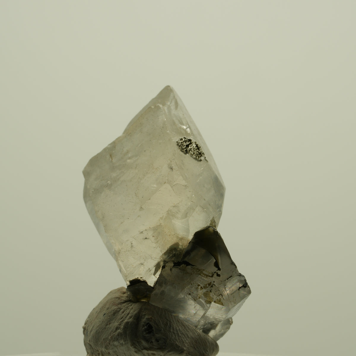 Klare Calcit Kristallspitze Streep Mine, Goboboseb, Namibia 33*19*19mm #15207