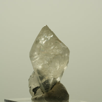 Klare Calcit Kristallspitze Streep Mine, Goboboseb, Namibia 33*19*19mm #15207
