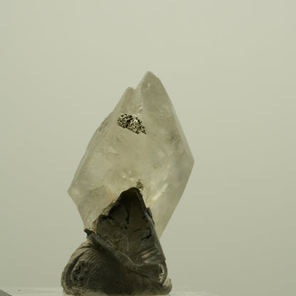 Klare Calcit Kristallspitze Streep Mine, Goboboseb, Namibia 33*19*19mm #15207