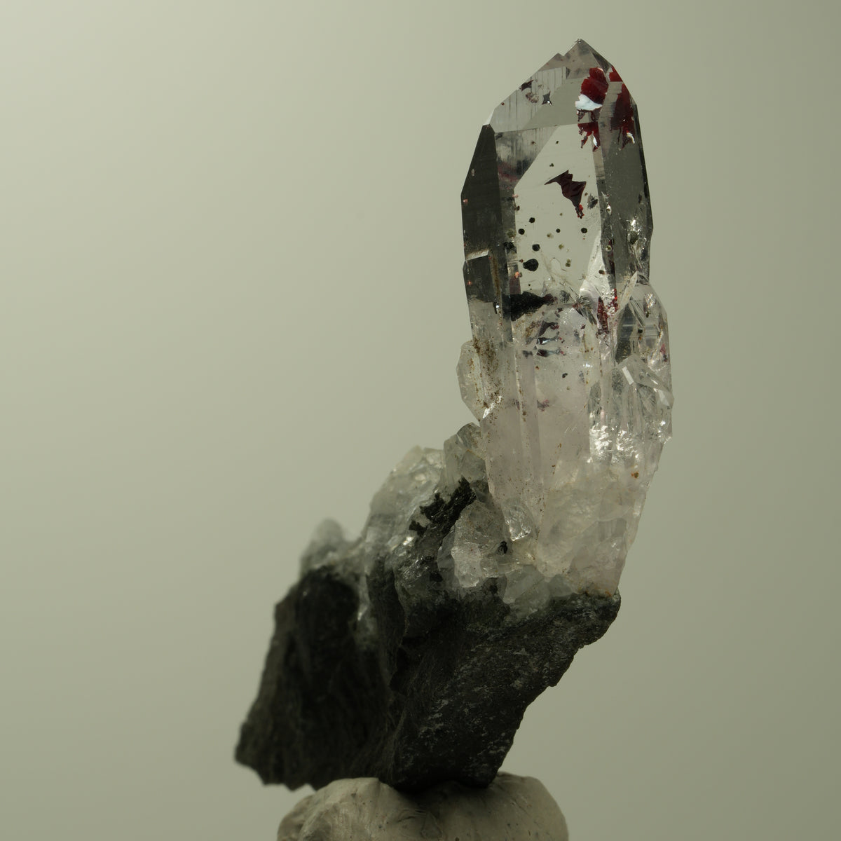Harlekin Lemurian Skelett Phantom Amethyst auf Matrix Streep Mine, Namibia 54*28*10mm #15212