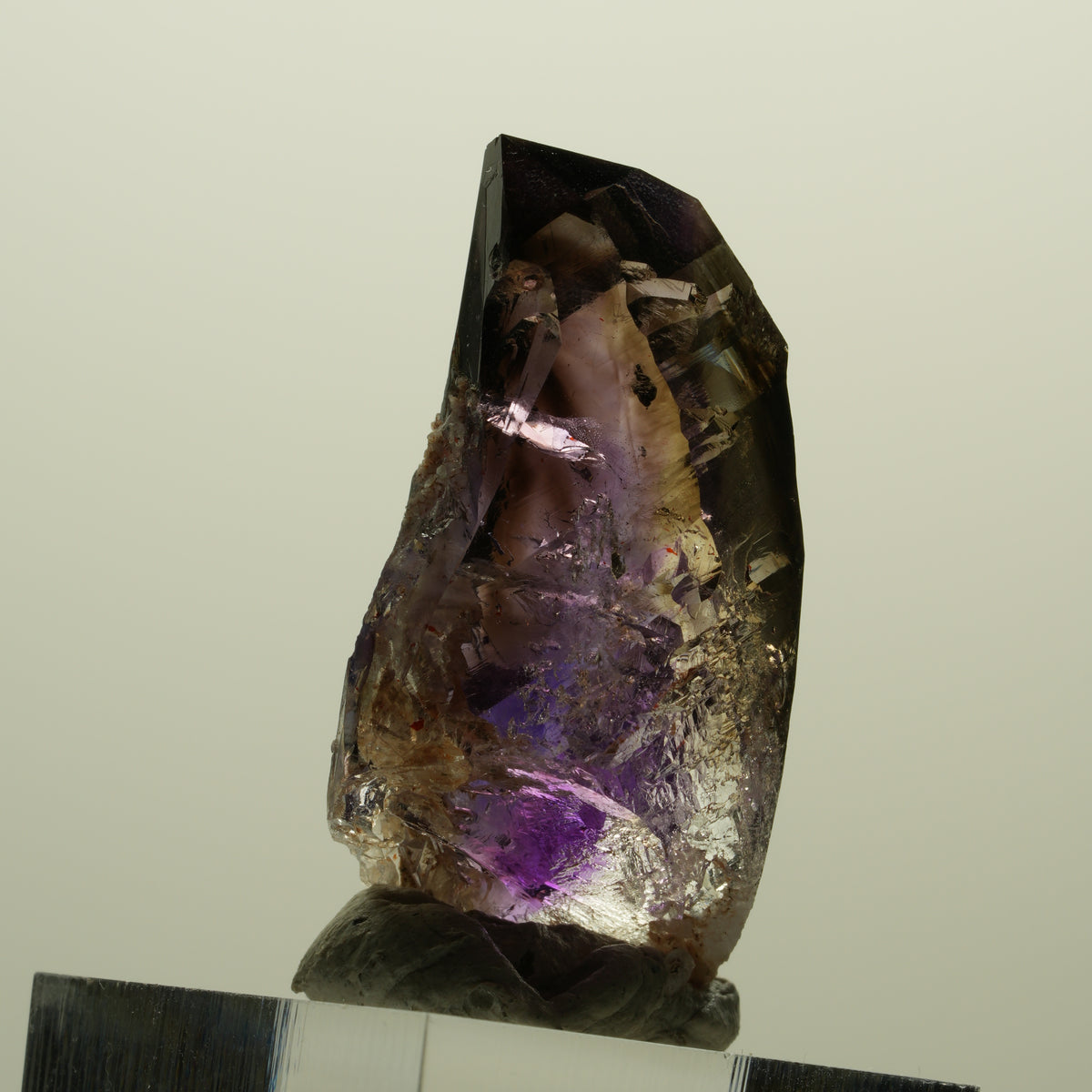 Seltene Skelett Phantom Amethyst Spitze Goboboseb, Namibia 41*21*18mm #15241