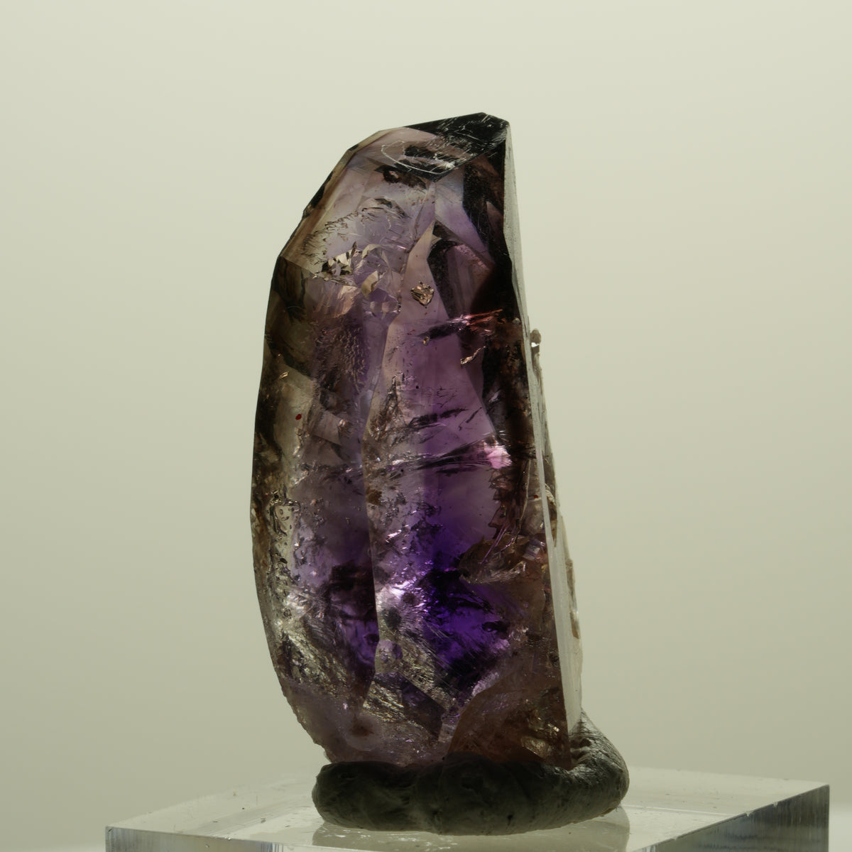 Seltene Skelett Phantom Amethyst Spitze Goboboseb, Namibia 41*21*18mm #15241