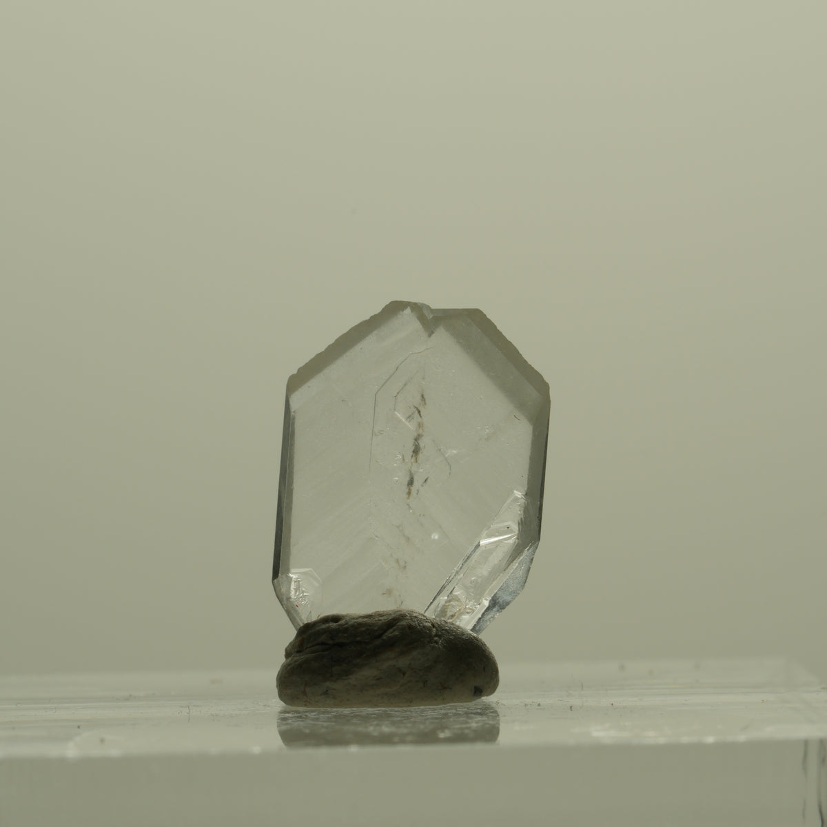Japan Law Twin Kristall, Japaner-Zwilling Quarz Tubussis Area, Erongo, Namibia 14*9*2mm #15253