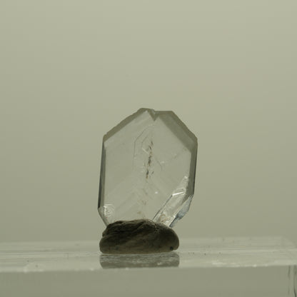 Japan Law Twin Kristall, Japaner-Zwilling Quarz Tubussis Area, Erongo, Namibia 14*9*2mm #15253