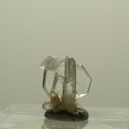 Japan Law Twin Kristall, Japaner-Zwilling Quarz Tubussis Area, Erongo, Namibia 14*13*7mm #15259