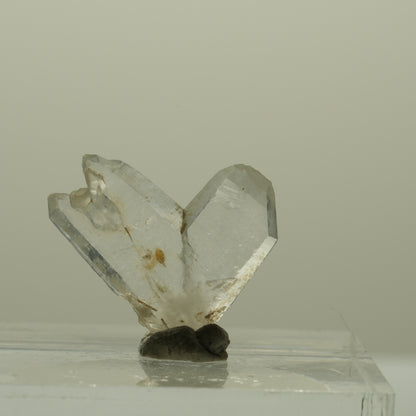 Japan Law Twin Kristall, Japaner-Zwilling Quarz Tubussis Area, Erongo, Namibia 16*15*3mm #15261