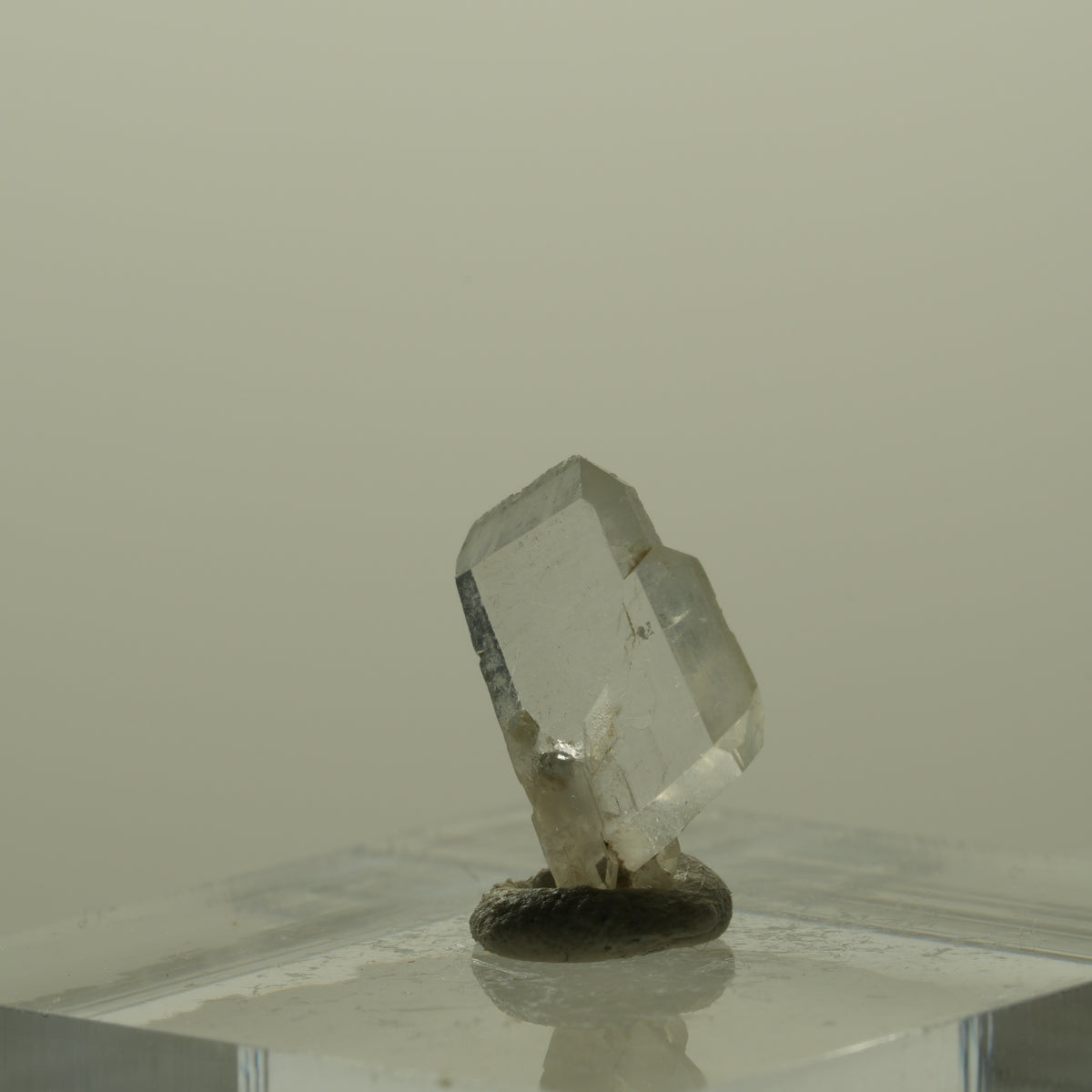 Japan Law Twin Kristall, Japaner-Zwilling Quarz Tubussis Area, Erongo, Namibia 13*10*3mm #15263