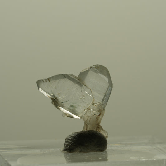 Japan Law Twin Kristall, Japaner-Zwilling Quarz Tubussis Area, Erongo, Namibia 15*12*3mm #15284