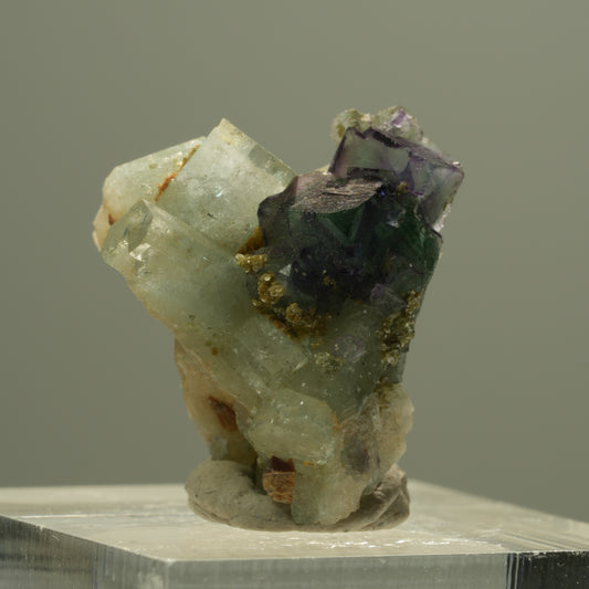 Seltene Aquamarin, Fluorit, Muskovit Stufe Erongo, Namibia 24*21*23mm #15285