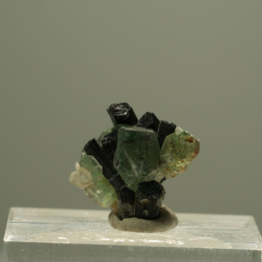 Bunte Phantom Fluorit Würfel, Schörl Turmalin, Muskovit Erongo, Namibia 13*13*13mm #15287