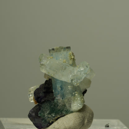 Seltene Aquamarin, Fluorit, Muskovit Stufe Erongo, Namibia 21*20*17mm #15290
