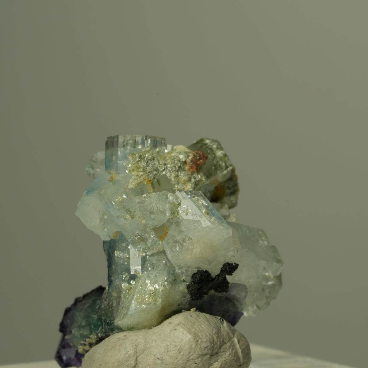 Seltene Aquamarin, Fluorit, Muskovit Stufe Erongo, Namibia 21*20*17mm #15290