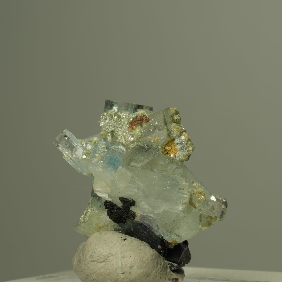Seltene Aquamarin, Fluorit, Muskovit Stufe Erongo, Namibia 21*20*17mm #15290