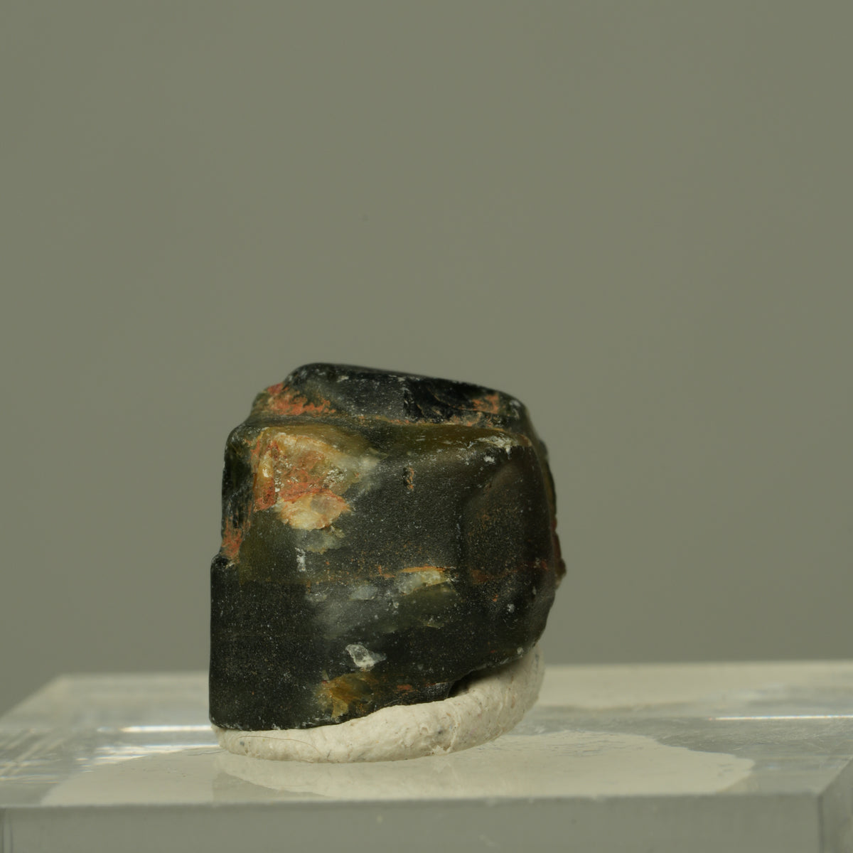 Seltener Saphir Roh Kristall, Rohstein, grün blau Unbekannt 11*14*11mm #15303