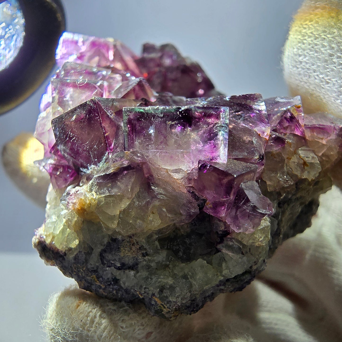 Seltene Phantom Fluorit Würfel Stufe, lila grün Okorusu Namibia 72*50*27mm