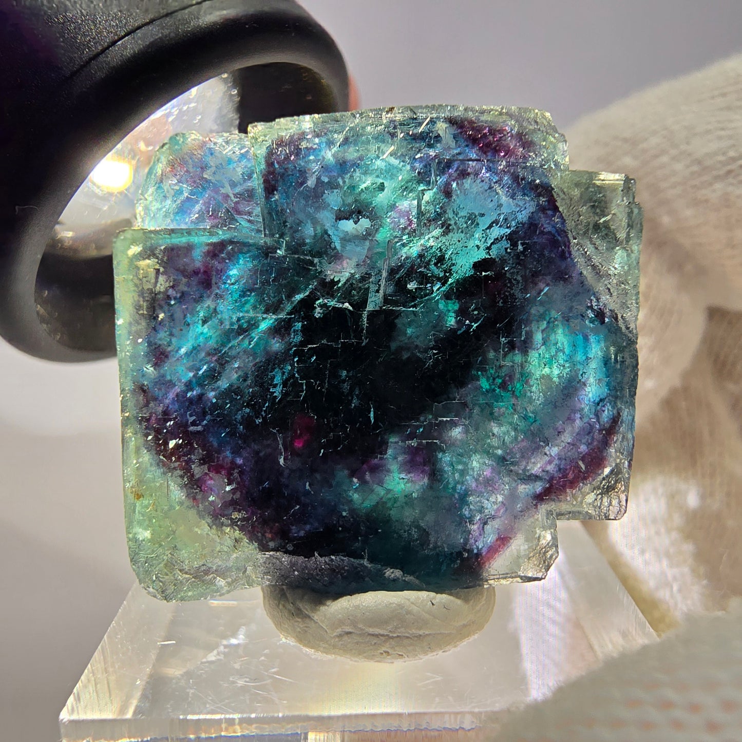 Spécimen de cube de fluorite fantôme, zonal – Nouvelle découverte ! Okorusu, Namibie, 33 x 31 x 21 mm 