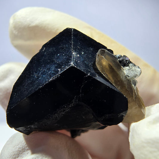 Sym. Tourmaline Schörl, quartz fumé, stade hyalite Erongo, Namibie 23*21*20mm 