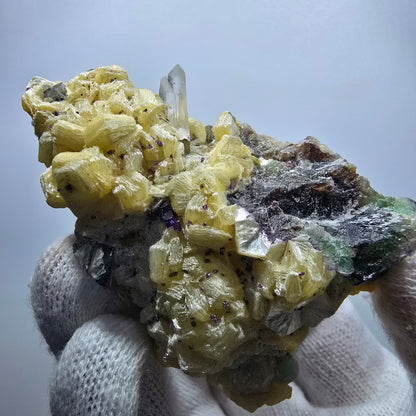 Fluorite fantôme, quartz fumé, tourmaline Schörl, hyalite, muscovite Erongo, Namibie 62*43*31mm 